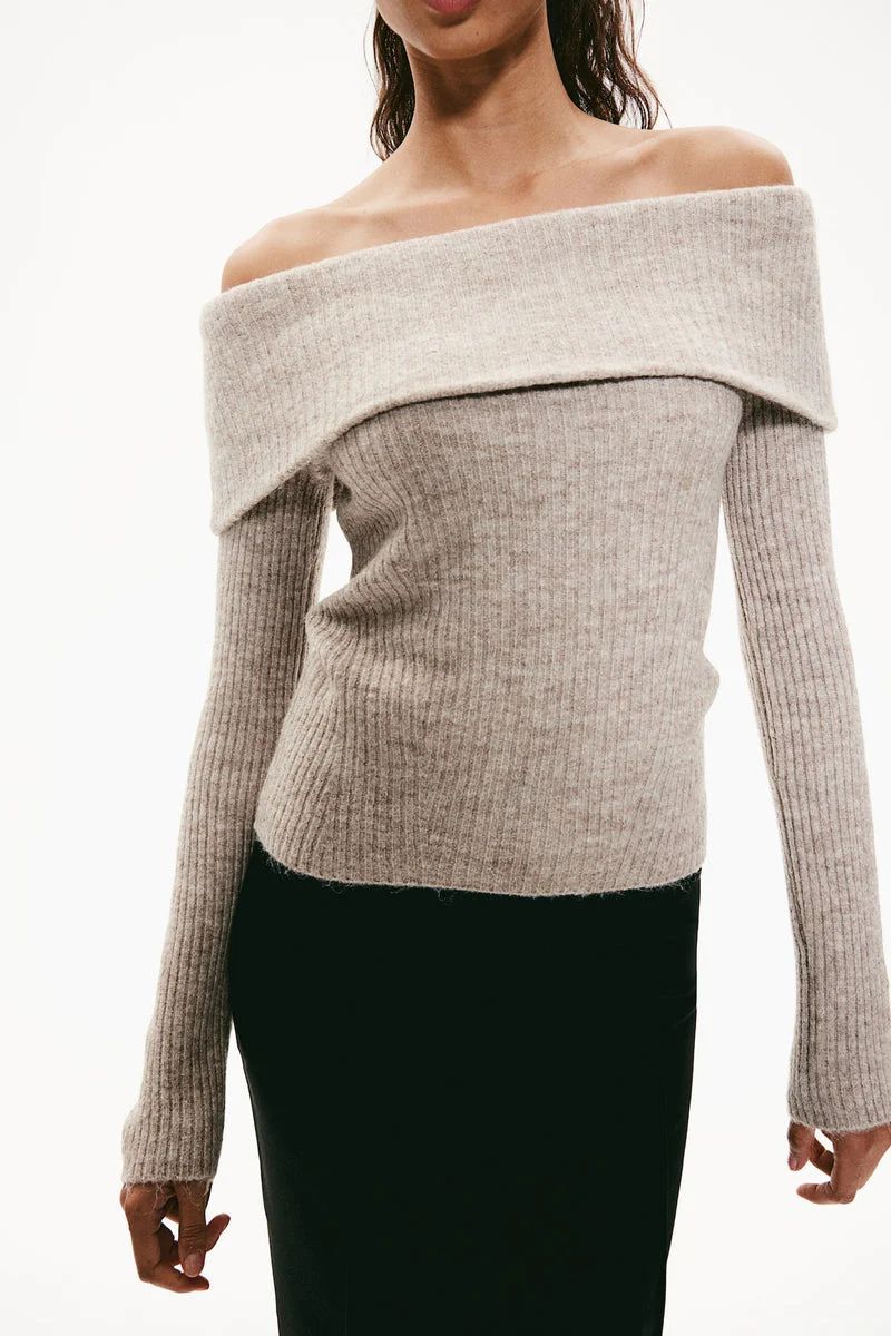 "AVA" - SHOULDER SWEATER